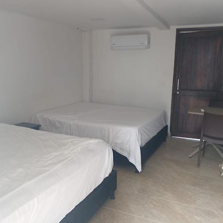 Hotel Victoria Queen Villavieja Buitenkant foto